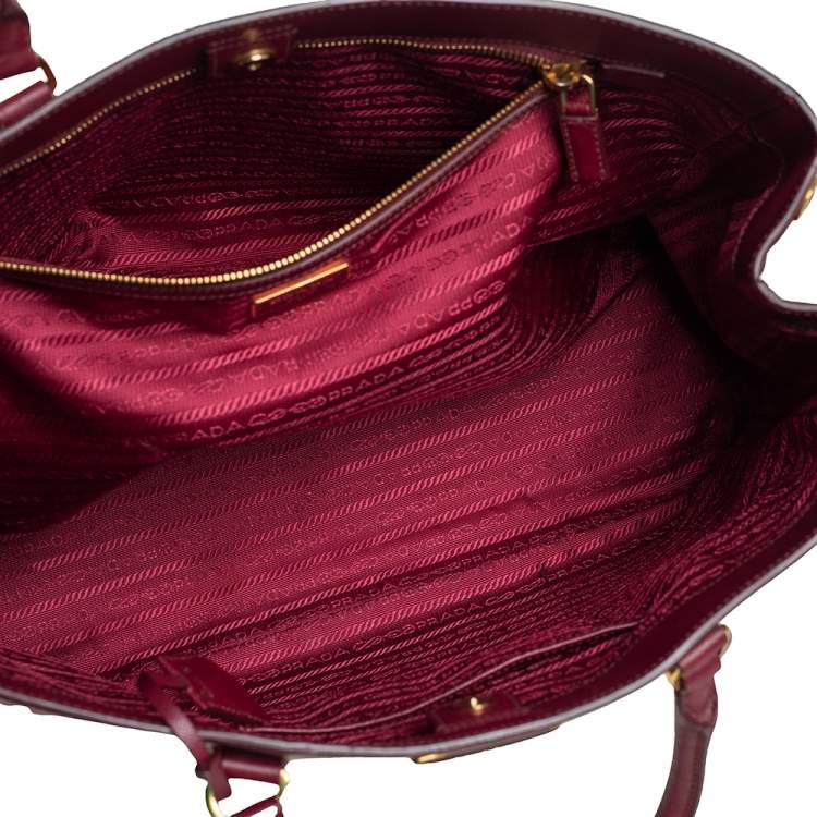 Pre Owned Prada Burgundy Saffiano Lux Leather Medium Galleria Tote