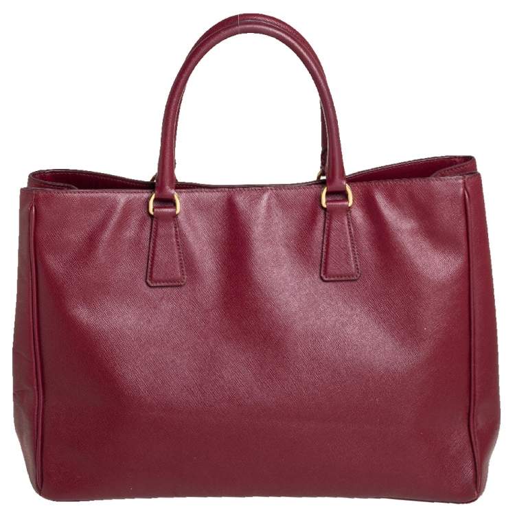 Pre Owned Prada Burgundy Saffiano Lux Leather Medium Galleria Tote