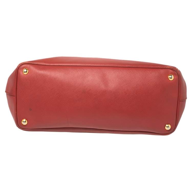 Pre Owned Prada Red Saffiano Lux Leather Large Galleria Tote