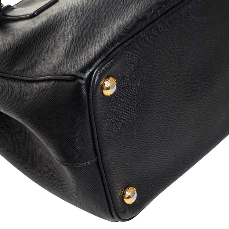 Pre Owned Prada Black Saffiano Lux Leather Small Galleria Tote
