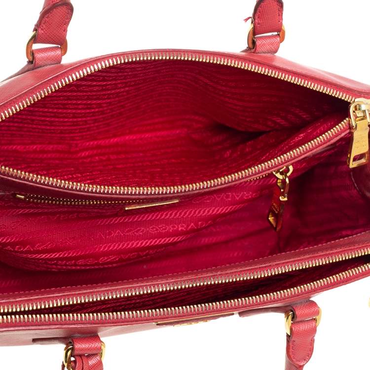 Pre Owned Prada Red Saffiano Lux Leather Small Galleria Tote