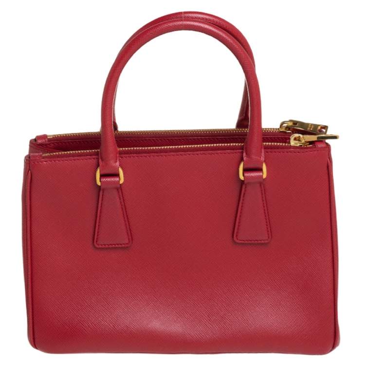 Pre Owned Prada Red Saffiano Lux Leather Mini Galleria Double Zip Tote