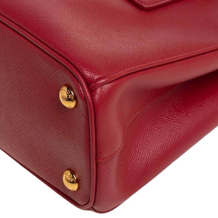 Pre Owned Prada Red Saffiano Lux Leather Mini Galleria Double Zip Tote