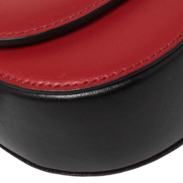 مملوكة مسبقًا Prada Red/Black City Leather Sidonie Belt Bag