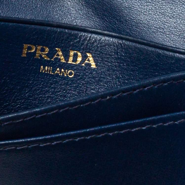 Pre Owned Prada Blue Vitello Move Leather Card Case
