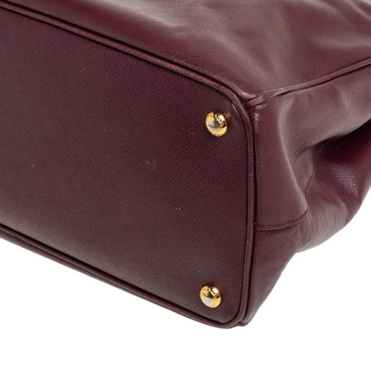 Pre Owned Prada Burgundy Saffiano Lux Leather Medium Galleria Tote
