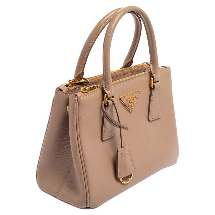 Pre Owned Prada Beige Saffinao Leather Mini Galleria Tote