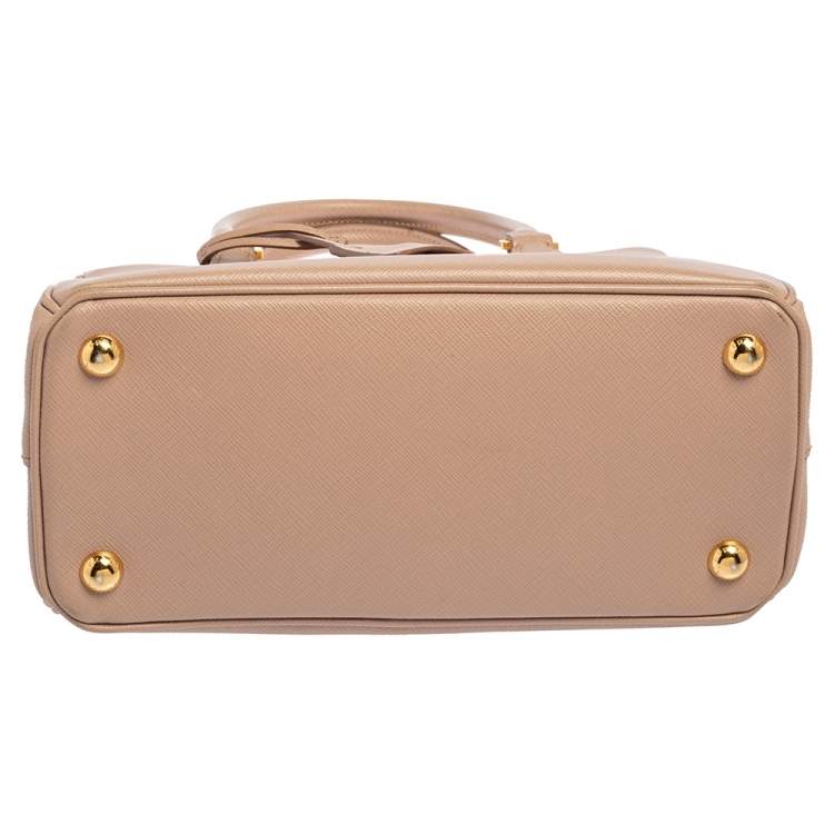 Pre Owned Prada Beige Saffinao Leather Mini Galleria Tote