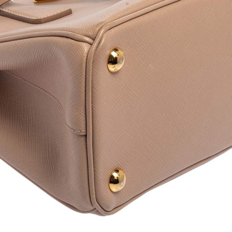 Pre Owned Prada Beige Saffinao Leather Mini Galleria Tote