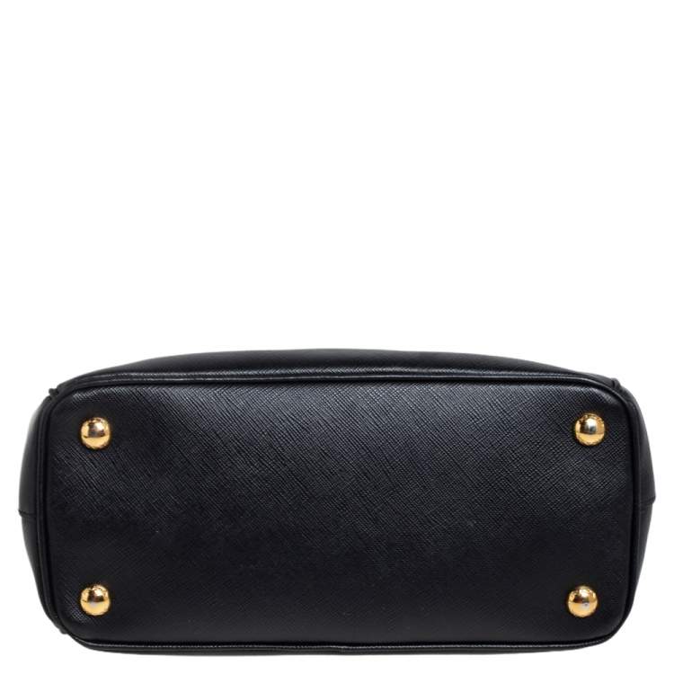 Pre Owned Prada Black Saffiano Lux Leather Mini Galleria Tote