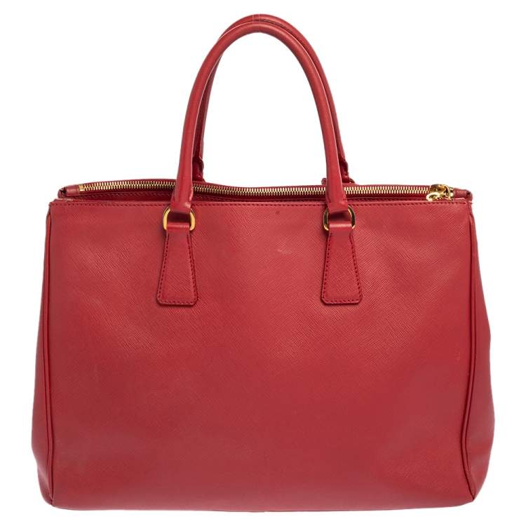 Pre Owned Prada Red Saffiano Leather Large Galleria Double Zip Tote