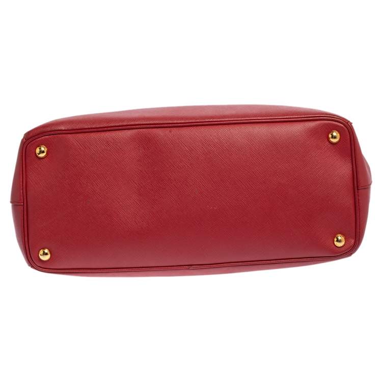 Pre Owned Prada Red Saffiano Leather Large Galleria Double Zip Tote