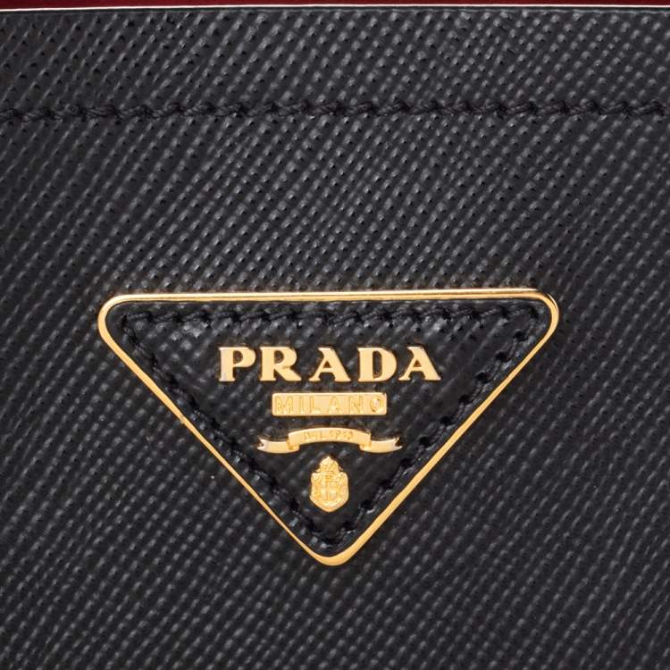 Pre Owned Prada Black Saffiano Leather Panier Top Handle Bag