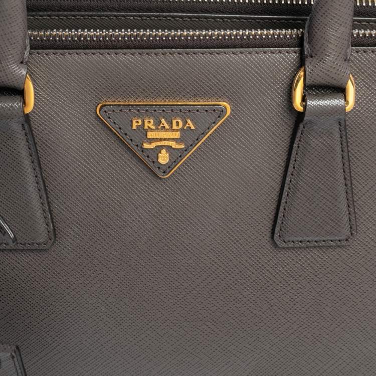 مملوكة مسبقًا Prada Grey Saffiano Lux Leather Small Galleria Tote