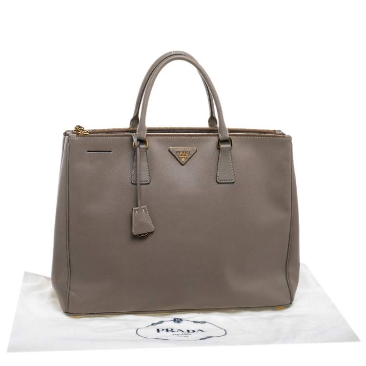 Pre Owned Prada Grey Saffiano Lux Leather Executive Galleria Tote