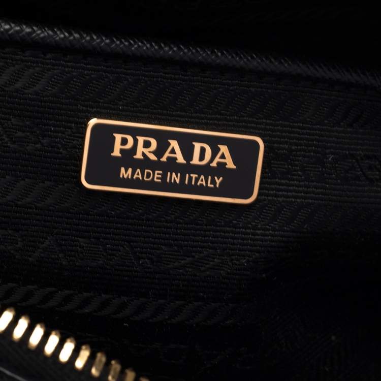 Pre Owned Prada Black Saffiano Lux Leather Belt Bag