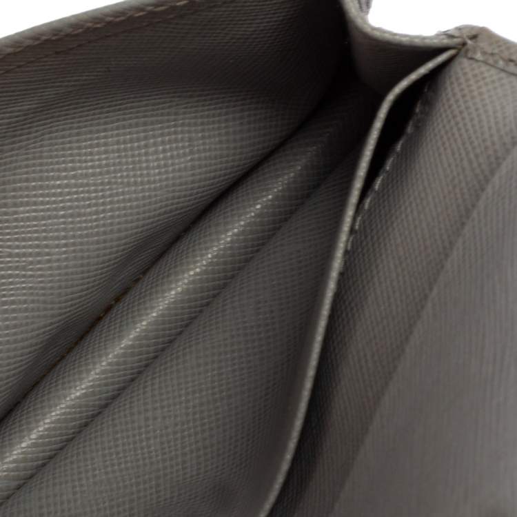 Pre Owned Prada Grey Saffiano Leather Flap Card Holder