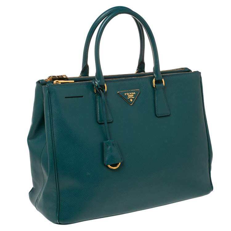 Pre Owned Prada Green Saffiano Lux Leather Large Double Zip Tote