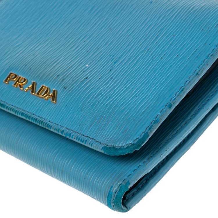Pre Owned Prada Blue Vittello Move Leather Trifold Wallet