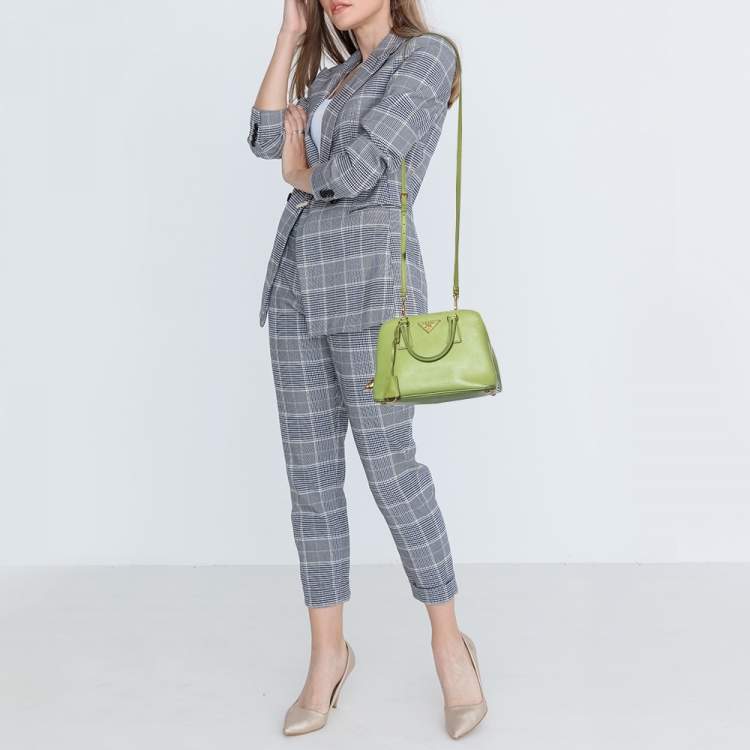 Pre Owned Prada Green Saffiano Leather Galleria Zip Tote