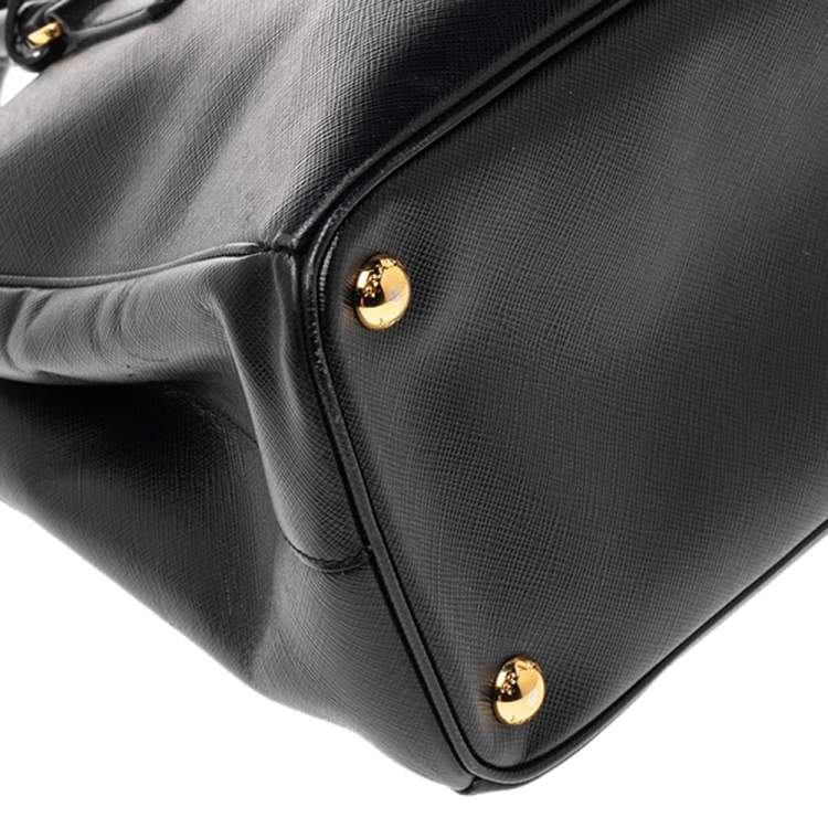 Pre Owned Prada Black Saffiano Lux Leather Small Galleria Tote