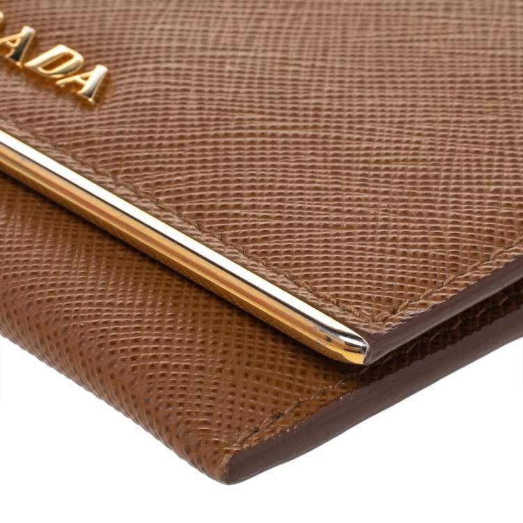 Pre Owned Prada Brown Saffiano Lux Leather Flap Card Holder