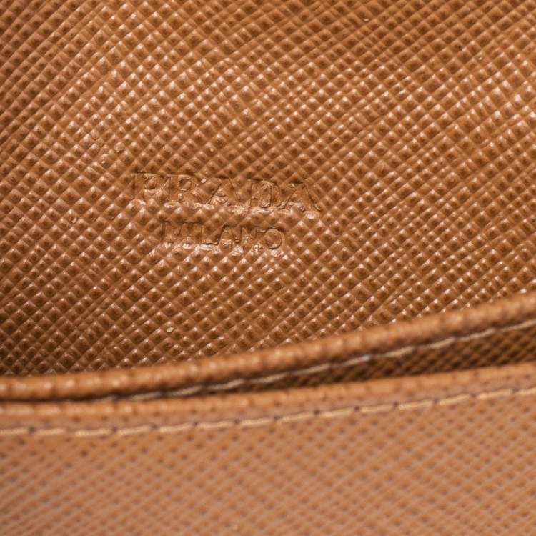 Pre Owned Prada Brown Saffiano Lux Leather Flap Card Holder