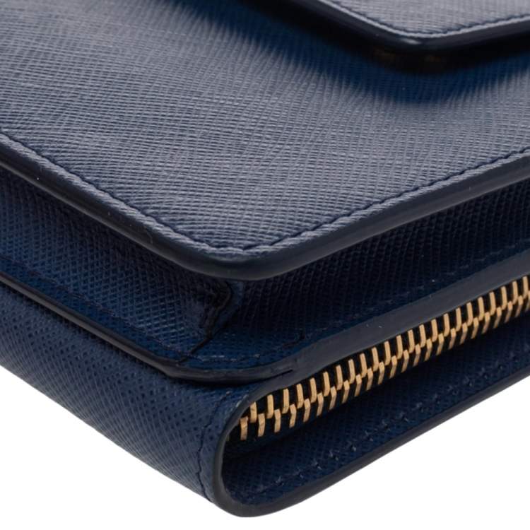 Pre Owned Prada Blue Saffiano Leather Metal Oral Phone Wallet On Chain