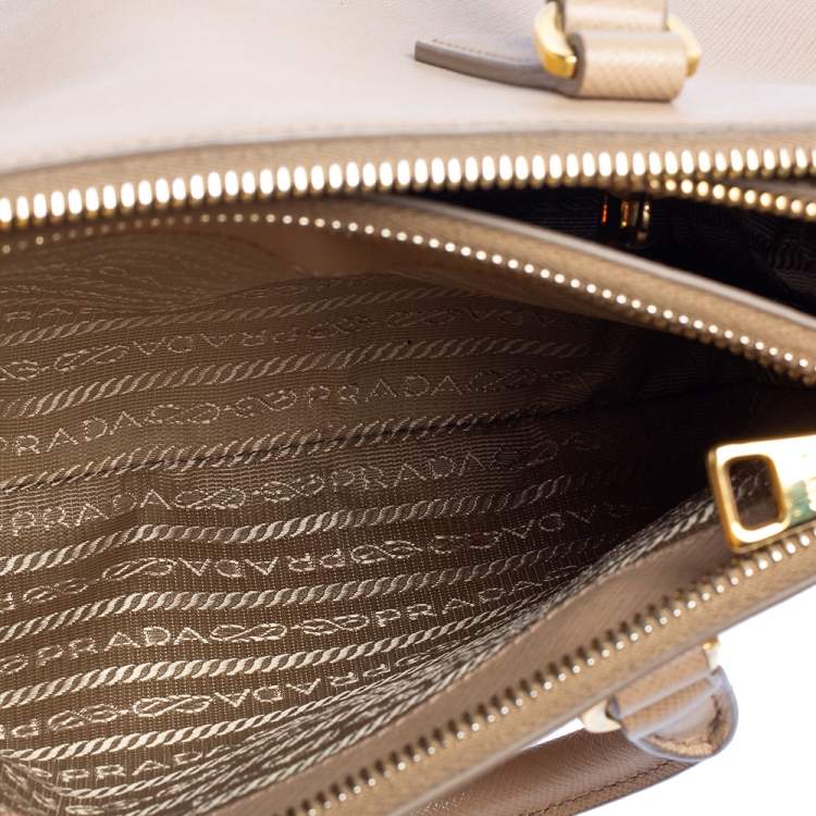 Pre Owned Prada Beige Saffiano Lux Leather Mini Galleria Double Zip Tote