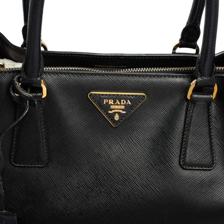مملوكة مسبقًا Prada Black Saffiano Lux Leather Medium Galleria Tote