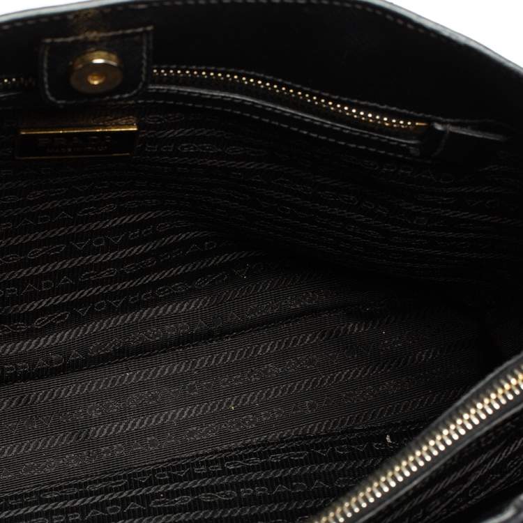 مملوكة مسبقًا Prada Black Saffiano Lux Leather Medium Galleria Tote