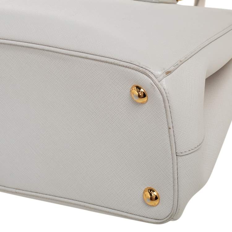مملوكة مسبقًا Prada White Saffiano Lux Leather Small Galleria Double Zip Tote