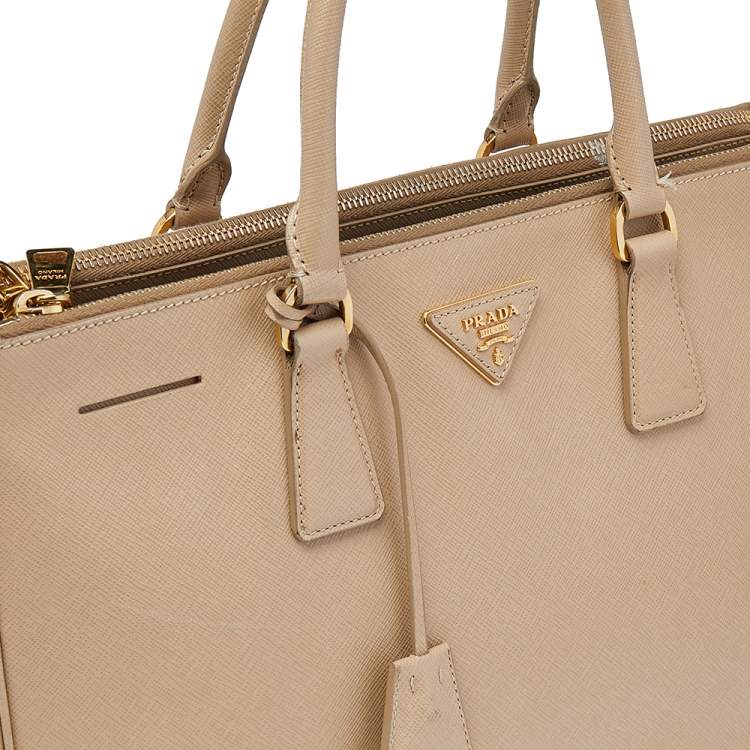 مملوكة مسبقًا Prada Beige Saffiano Lux Leather Large Galleria Tote