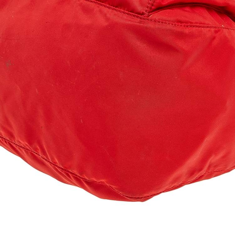 Pre Owned Prada Red Nylon Pocket Flap Messenger Bag