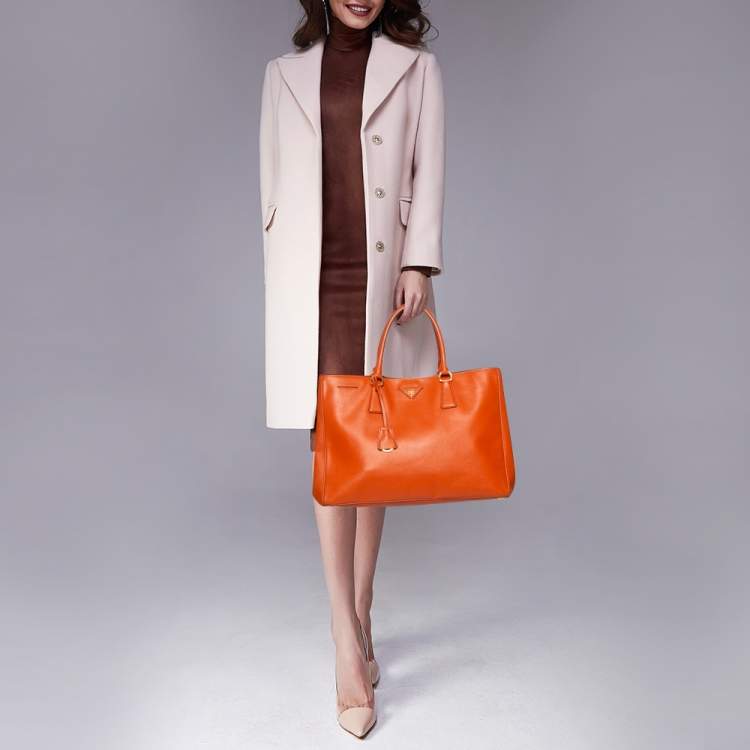 Pre Owned Prada Orange Saffiano Lux Leather Large Galleria Tote