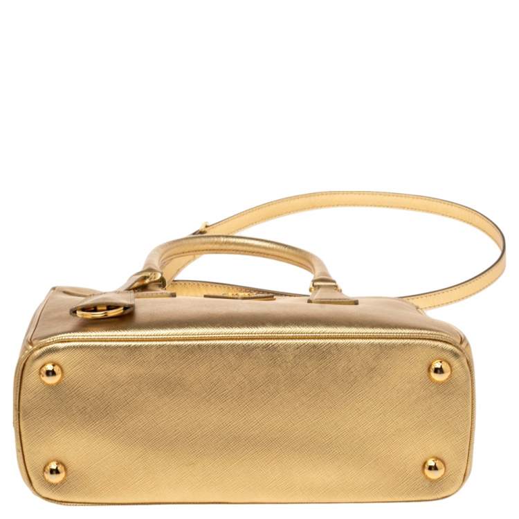 Pre Owned Prada Metallic Gold Saffiano Lux Leather Small Galleria Double Zip Tote