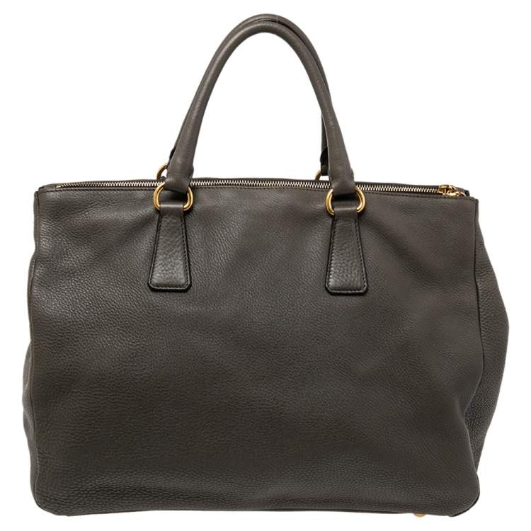 Pre Owned Prada Grey Vitello Daino Leather Double Zip Shopper Tote