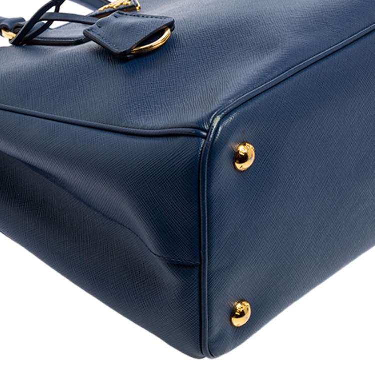 Pre Owned Prada Blue Saffiano Lux Leather Medium Galleria Zip Tote