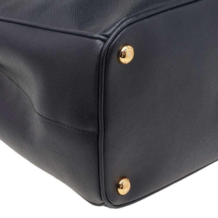 Pre Owned Prada Black Saffiano Lux Leather Medium Galleria Double Zip Tote