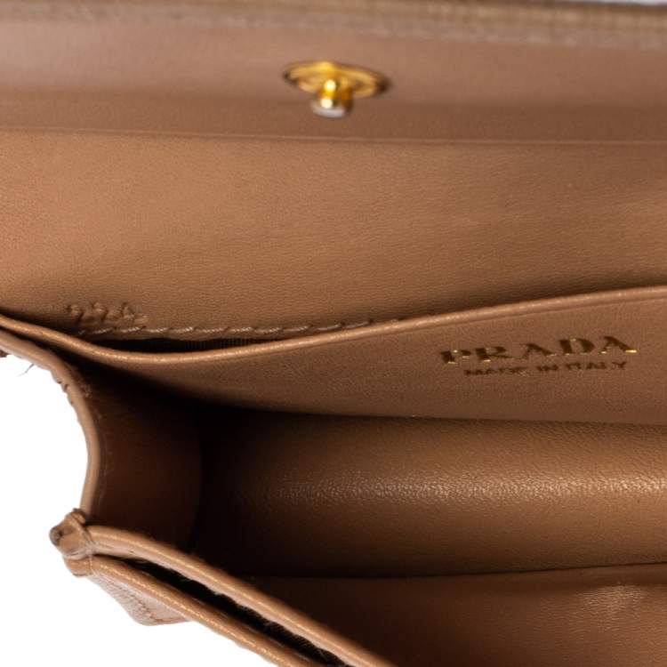 Pre Owned Prada Beige Saffiano Metal Leather Card Holder