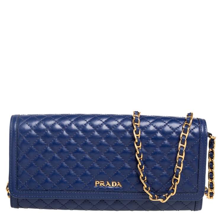 مملوكة مسبقًا Prada Blue Quilted Leather Wallet on Chain