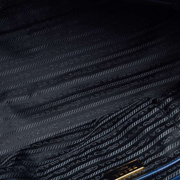 مملوكة مسبقًا Prada Blue Saffiano Leather Medium Galleria Tote
