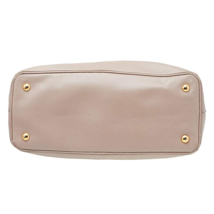 Pre Owned Prada Beige Saffiano Lux Leather Medium Galleria Tote
