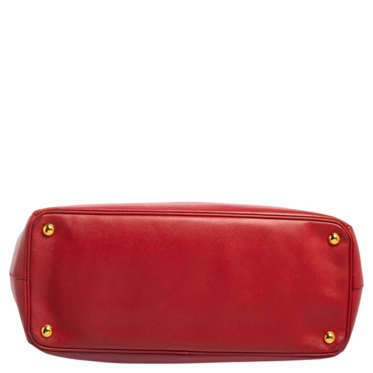 Pre Owned Prada Red Saffiano Lux Leather Large Galleria Double Zip Tote