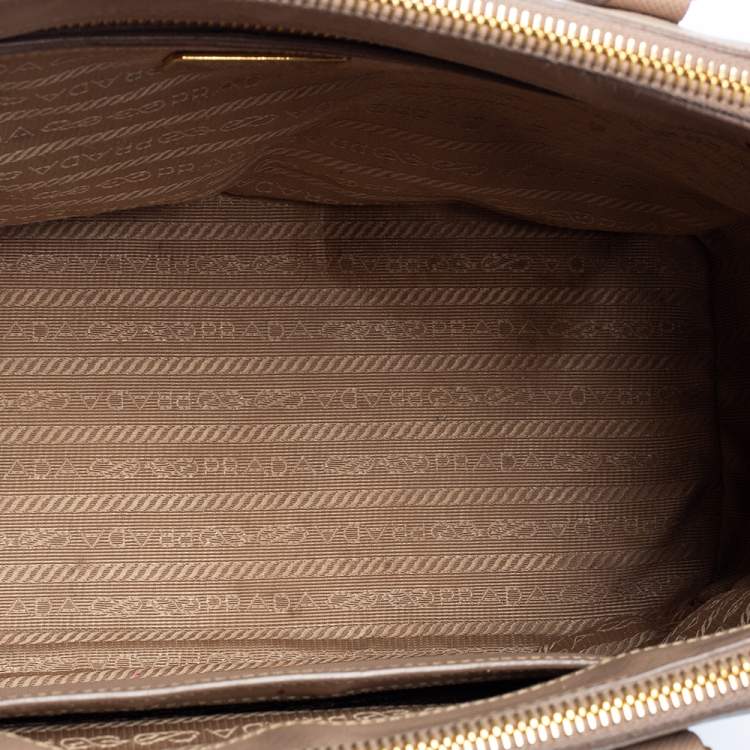 Pre Owned Prada Beige Saffiano Lux Leather Small Double Zip Galleria Tote