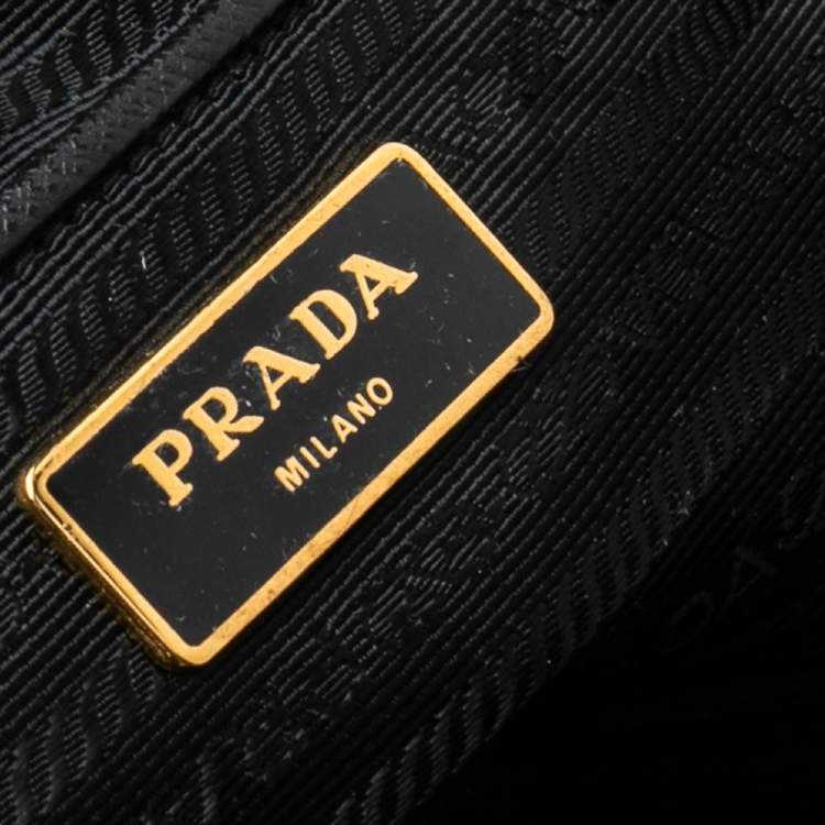 Pre Owned Prada Black Saffiano Lux Leather Executive Galleria Double Zip Tote