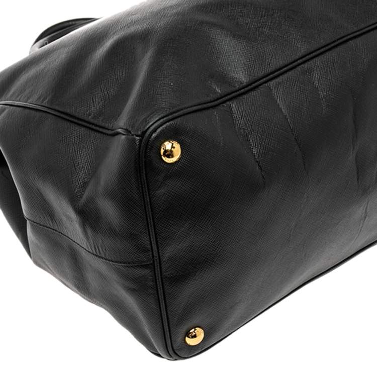 Pre Owned Prada Black Saffiano Lux Leather Executive Galleria Double Zip Tote