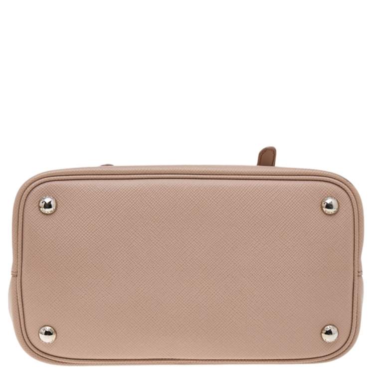 Pre Owned Prada Beige Leather Turn Lock Top Handle Bag