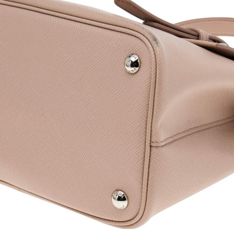 Pre Owned Prada Beige Leather Turn Lock Top Handle Bag