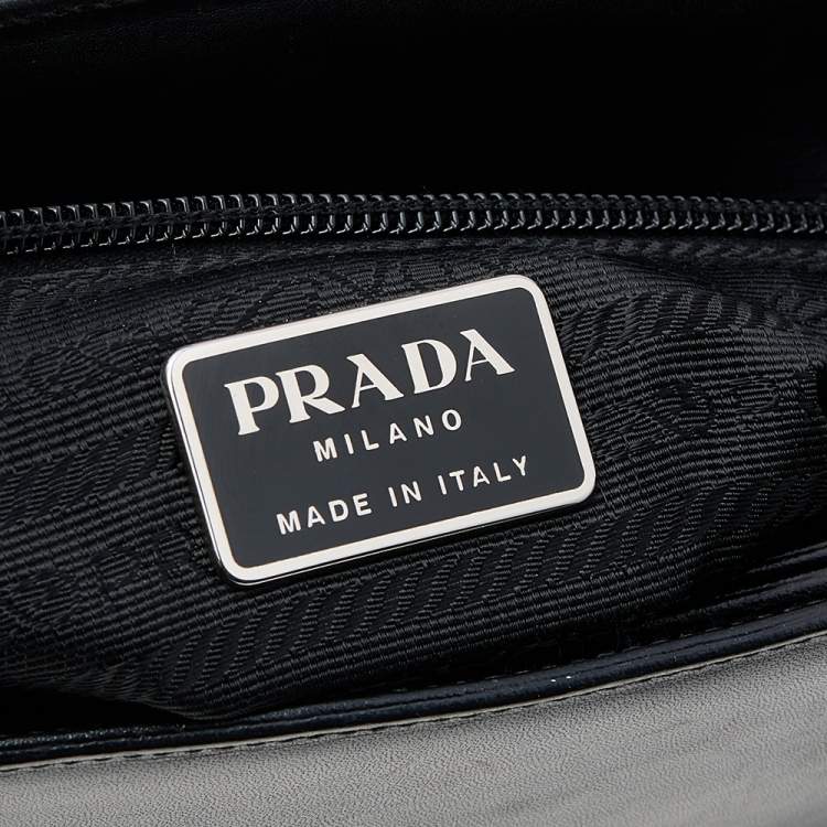 Pre Owned Prada Black Leather Acrylic Handle Tote